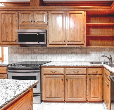 This is a rare opportunity to own a well-loved home featuring a on Maumelle Golf and Country Club in Arkansas - for sale on GolfHomes.com, golf home, golf lot