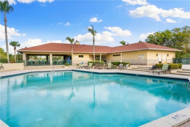 A Hole-in-One! Chic updated 2nd flr condo overlooking the golf on Meadowood Golf and Tennis Club in Florida - for sale on GolfHomes.com, golf home, golf lot