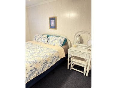 YOU FOUND IT !! MH33 Apache Campground, is a stunning 3 bedroom on Arcadian Shores Golf Club in South Carolina - for sale on GolfHomes.com, golf home, golf lot