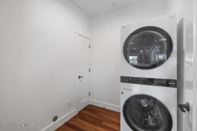 Seller is offering $10,000 for Buyers Closing Costs.Welcome to on Sandpoint Elks Golf Course in Idaho - for sale on GolfHomes.com, golf home, golf lot