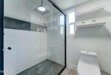 Terrific on-trend fully remodeled single level 2 bdrm/2 bath on Scottsdale Shadows in Arizona - for sale on GolfHomes.com, golf home, golf lot