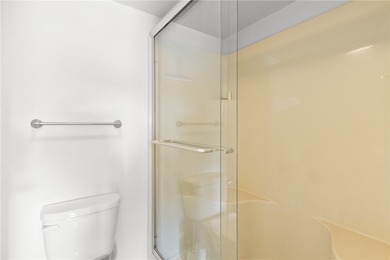 Welcome to this dreamy fully furnished turnkey condo! Feel alive on Vista Plantation Golf Club in Florida - for sale on GolfHomes.com, golf home, golf lot