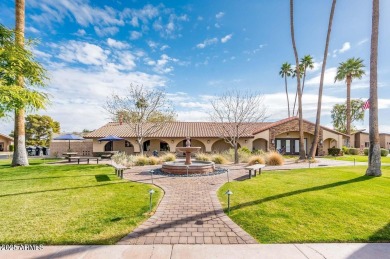 Terrific on-trend fully remodeled single level 2 bdrm/2 bath on Scottsdale Shadows in Arizona - for sale on GolfHomes.com, golf home, golf lot