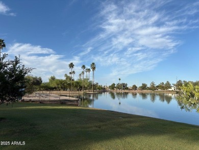 Terrific on-trend fully remodeled single level 2 bdrm/2 bath on Scottsdale Shadows in Arizona - for sale on GolfHomes.com, golf home, golf lot