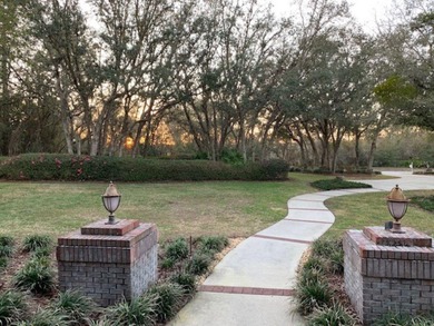 Owner financing is available.  This estate home sits on 1 acre on Black Diamond Ranch Golf Course in Florida - for sale on GolfHomes.com, golf home, golf lot