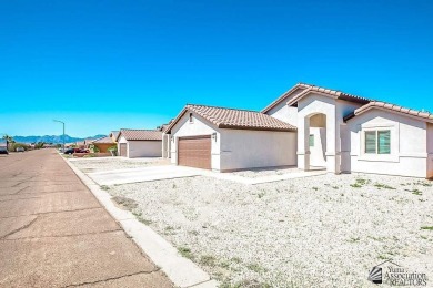 Why wait 6 months for a new build? This beautiful 2023 home is on The Links At Coyote Wash in Arizona - for sale on GolfHomes.com, golf home, golf lot