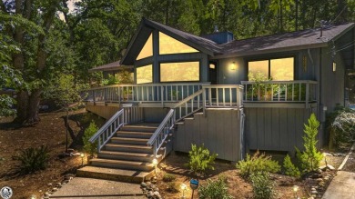 This amazing home offers 3 bedrooms and 2 bathrooms with 1536 on Pine Mountain Lake Country Club in California - for sale on GolfHomes.com, golf home, golf lot