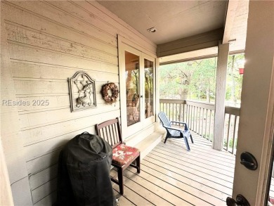 Airy and Bright with High Ceilings- 2 Bed/2 Bath 2nd-floor on Palmetto Dunes Golf Course and Resort in South Carolina - for sale on GolfHomes.com, golf home, golf lot