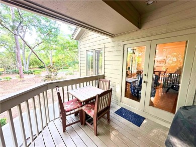 Airy and Bright with High Ceilings- 2 Bed/2 Bath 2nd-floor on Palmetto Dunes Golf Course and Resort in South Carolina - for sale on GolfHomes.com, golf home, golf lot