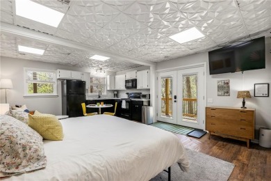 Welcome to your dream home in the heart of Bella Vista! This on Bella Vista Country Club - Berksdale in Arkansas - for sale on GolfHomes.com, golf home, golf lot