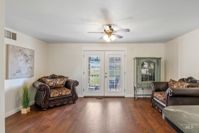 Charming tri-level home in a highly desired subdivision on on Indian Lakes Golf Course in Idaho - for sale on GolfHomes.com, golf home, golf lot