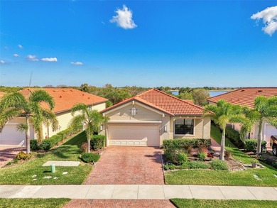 Now is your opportunity to own this beautifully upgraded pool on Sarasota National Golf Club in Florida - for sale on GolfHomes.com, golf home, golf lot