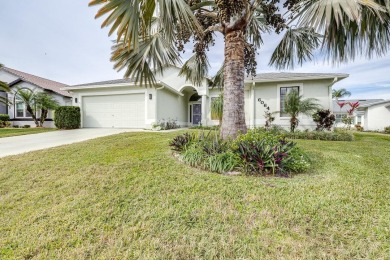 Enjoy a beautiful 2/2 home in the desired neighborhood of on Sandpiper Golf Club in Florida - for sale on GolfHomes.com, golf home, golf lot