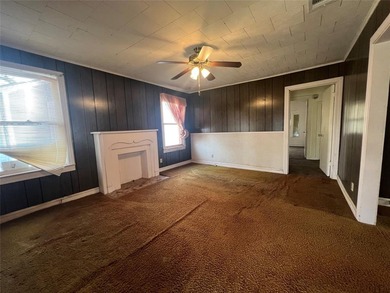 Location! Location! Location! Two-bedroom, one-bath home on Querbes Park Golf Course in Louisiana - for sale on GolfHomes.com, golf home, golf lot