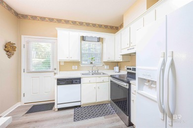 This charming tri-level has a lot of potential--1352 s.f. plus on Lake Forest Yacht and Country Club in Alabama - for sale on GolfHomes.com, golf home, golf lot