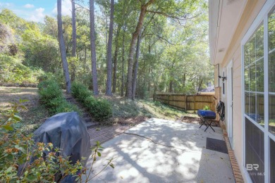 This charming tri-level has a lot of potential--1352 s.f. plus on Lake Forest Yacht and Country Club in Alabama - for sale on GolfHomes.com, golf home, golf lot