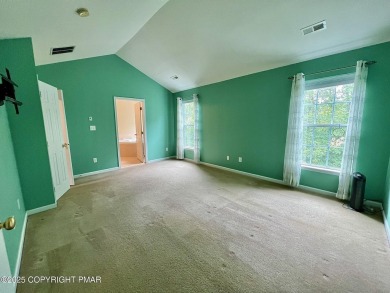 Welcome to this stunning condominium in the desirable Country on Country Club of the Poconos Golf Course in Pennsylvania - for sale on GolfHomes.com, golf home, golf lot