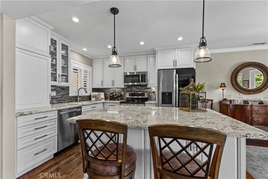 Stunning Move-In-Ready 2-Bed/2-Bath Condo in Laguna Woods on Leisure Village Par 3 Golf Course in California - for sale on GolfHomes.com, golf home, golf lot