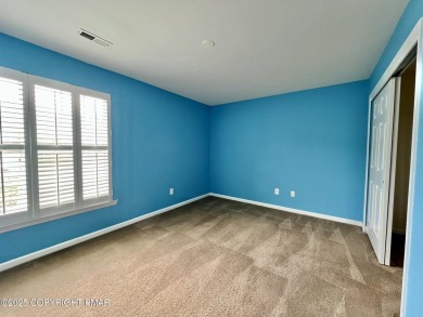 Welcome to this stunning condominium in the desirable Country on Country Club of the Poconos Golf Course in Pennsylvania - for sale on GolfHomes.com, golf home, golf lot