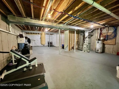 Welcome to this stunning condominium in the desirable Country on Country Club of the Poconos Golf Course in Pennsylvania - for sale on GolfHomes.com, golf home, golf lot