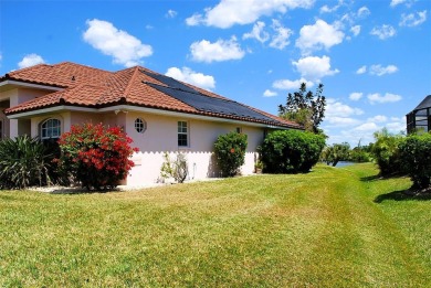 *For Sale: Stunning 1996-Built 3-Bedroom, 2-Bath Lakefront Home on Pinemoor West Golf Club in Florida - for sale on GolfHomes.com, golf home, golf lot