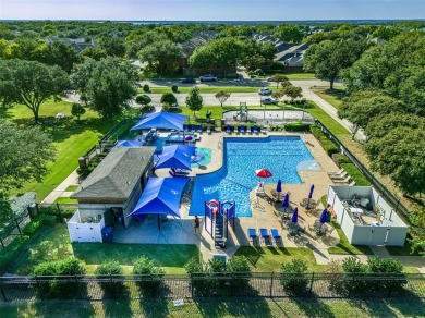 Charming 4-Bedroom Home in Stewart Peninsula. Nestled in the on Stewart Peninsula Golf Course in Texas - for sale on GolfHomes.com, golf home, golf lot