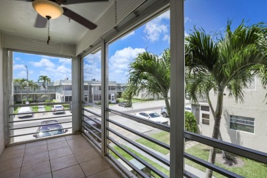 You will love this move in ready, 2 bedroom 2 bath beautifully on Kings Point Golf -Flanders Way in Florida - for sale on GolfHomes.com, golf home, golf lot