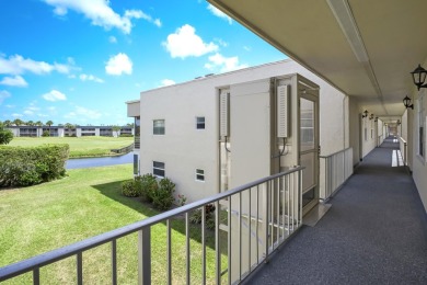 You will love this move in ready, 2 bedroom 2 bath beautifully on Kings Point Golf -Flanders Way in Florida - for sale on GolfHomes.com, golf home, golf lot