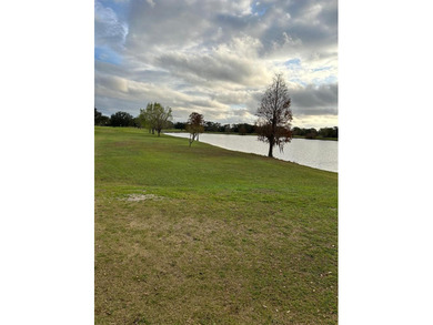 The owner has the next lot that form 1 acre available.
Indian on Indian Lake Estates Golf and Country Club in Florida - for sale on GolfHomes.com, golf home, golf lot