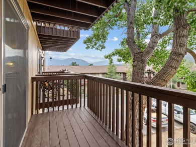 Easy Mountain Living! Kick back and enjoy life in this 2-bedroom on Lake Estes Golf Course in Colorado - for sale on GolfHomes.com, golf home, golf lot