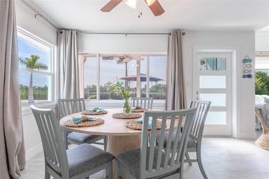 SOUTH VENICE GEM: YOUR ULTIMATE FLORIDA LIFESTYLE AWAITS! on Jacaranda West Country Club in Florida - for sale on GolfHomes.com, golf home, golf lot