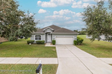 Great Location! Nicely Kept 3 Bedroom, 2 Full Bath, 2 Car Garage on Rivard Golf and Country Club in Florida - for sale on GolfHomes.com, golf home, golf lot