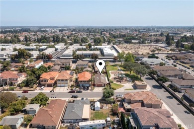 Welcome to a beautifully maintained single-level home nestled on on Mile Square Golf Course in California - for sale on GolfHomes.com, golf home, golf lot