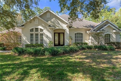 New Roof Soon on this 3-Bedroom, 2 Bath Home located in the on Sugarmill Woods Golf and Country Club in Florida - for sale on GolfHomes.com, golf home, golf lot