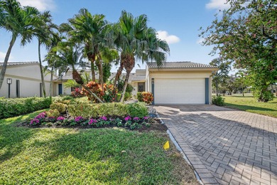 Motivated Seller--Great Opportunity! Beautifully furnished & on Hunters Run Golf and Country Club in Florida - for sale on GolfHomes.com, golf home, golf lot
