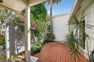 Motivated Seller--Great Opportunity! Beautifully furnished & on Hunters Run Golf and Country Club in Florida - for sale on GolfHomes.com, golf home, golf lot