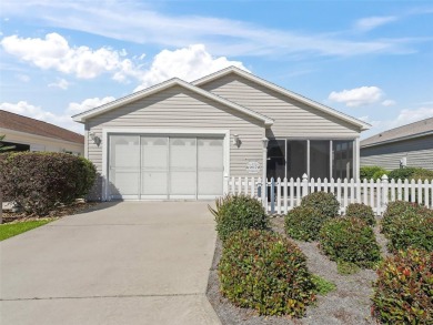 NEW ROOF 2025~HVAC 2019~BOND PAID~TURNKEY~OUTSTANDING LOCATION on The Links of Spruce Creek in Florida - for sale on GolfHomes.com, golf home, golf lot