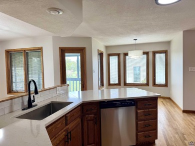 4 bedroom, 3 bathroom home that backs up to the golf course on Berkshire Golf Club in Kansas - for sale on GolfHomes.com, golf home, golf lot