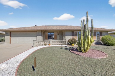 Beautifully updated 3-bedroom, 2-bath home in the heart of Sun on PalmBrook Country Club in Arizona - for sale on GolfHomes.com, golf home, golf lot