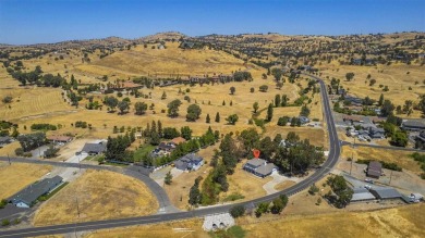 CUSTOM HOME in the sought after Lake Don Pedro Community where on Lake Don Pedro Golf Course in California - for sale on GolfHomes.com, golf home, golf lot