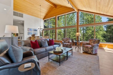 Welcome to GM 419 where beauty and tranquility await. In 2022 on Black Butte Ranch Golf Club Glaze Meadow in Oregon - for sale on GolfHomes.com, golf home, golf lot