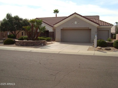 Beautifully maintained Chandler model offers comfort and style on Trail Ridge Golf Course in Arizona - for sale on GolfHomes.com, golf home, golf lot