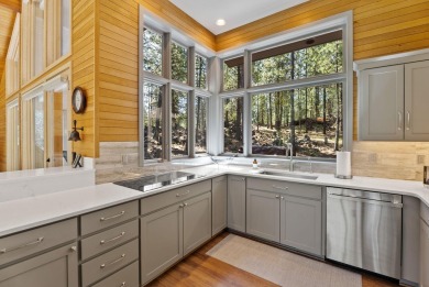 Welcome to GM 419 where beauty and tranquility await. In 2022 on Black Butte Ranch Golf Club Glaze Meadow in Oregon - for sale on GolfHomes.com, golf home, golf lot