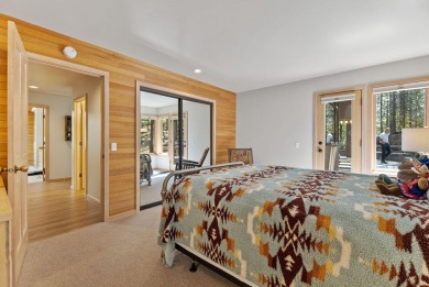 Welcome to GM 419 where beauty and tranquility await. In 2022 on Black Butte Ranch Golf Club Glaze Meadow in Oregon - for sale on GolfHomes.com, golf home, golf lot
