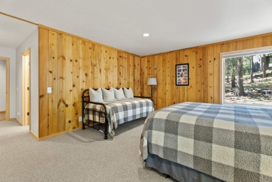 Welcome to GM 419 where beauty and tranquility await. In 2022 on Black Butte Ranch Golf Club Glaze Meadow in Oregon - for sale on GolfHomes.com, golf home, golf lot