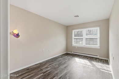 Charming, updated and freshly painted Greenbriar 2-bed attached on Leisure Village East in New Jersey - for sale on GolfHomes.com, golf home, golf lot