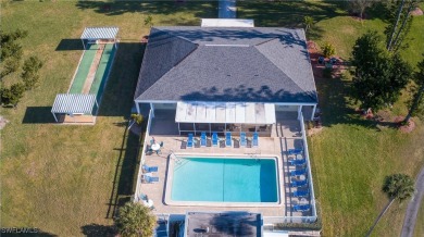 ***SELLER WILL REPAINT CORAL ACCENT WALL AT BUYER'S REQUEST*** on Myerlee Country Club in Florida - for sale on GolfHomes.com, golf home, golf lot