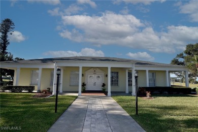 ***SELLER WILL REPAINT CORAL ACCENT WALL AT BUYER'S REQUEST*** on Myerlee Country Club in Florida - for sale on GolfHomes.com, golf home, golf lot