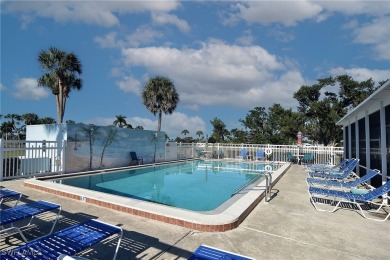 ***SELLER WILL REPAINT CORAL ACCENT WALL AT BUYER'S REQUEST*** on Myerlee Country Club in Florida - for sale on GolfHomes.com, golf home, golf lot