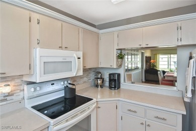 ***SELLER WILL REPAINT CORAL ACCENT WALL AT BUYER'S REQUEST*** on Myerlee Country Club in Florida - for sale on GolfHomes.com, golf home, golf lot